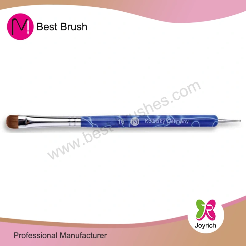 Az anyagválasztástól a kész termékig: Milyen lépésekből áll a körömkefe?